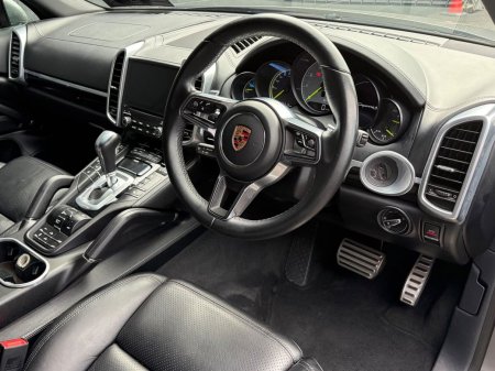 2017 Porsche Cayenne - photo 2