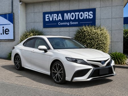 2022 Toyota Camry WS HYBRID AUTOMATIC 2.5 PETROL //HIGH SPEC//FULL LEATHER HEATED ELECTRIC SEATS//JBL SOUND SYSTEM//HE