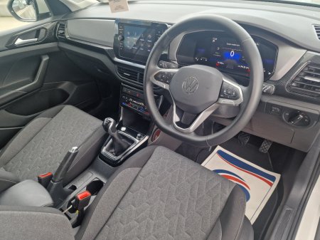 2025 Volkswagen T-Cross - photo 8