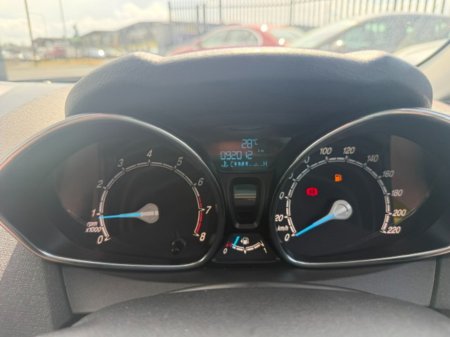 2017 Ford Fiesta - photo 23