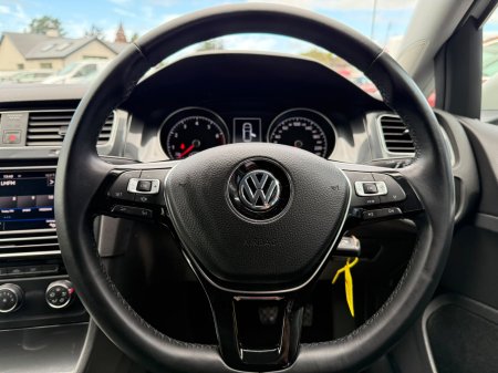 2021 Volkswagen Golf - photo 10