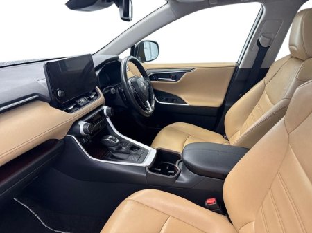 2023 Toyota RAV4 - photo 2