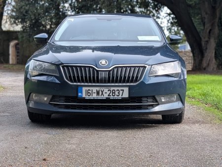 2016 Skoda Superb - photo 2