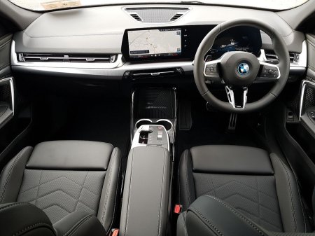 2026 BMW iX2 - photo 4