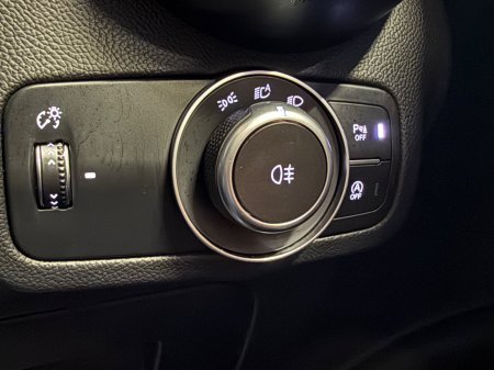 2025 Alfa Romeo Stelvio - photo 24