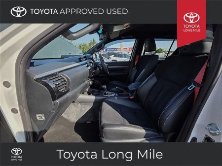 2026 Toyota Hilux - photo 6