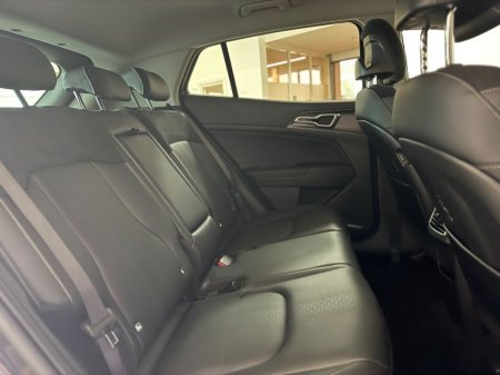 2025 Kia Sportage - photo 5