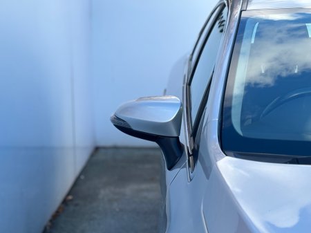 2015 Toyota Avensis - photo 6