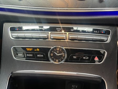 2018 Mercedes-Benz E-Class - photo 13