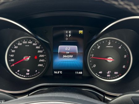 2023 Mercedes-Benz V-Class - photo 24