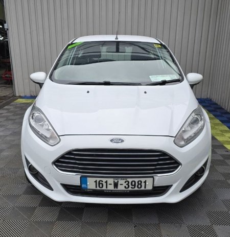 2016 Ford Fiesta - photo 8