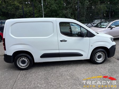 2022 Peugeot Partner - photo 2