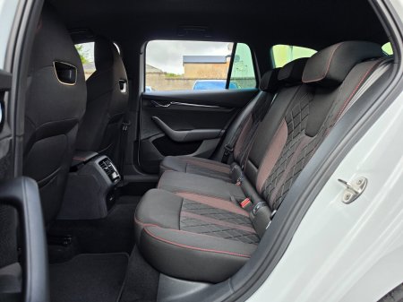2022 Skoda Octavia - photo 13