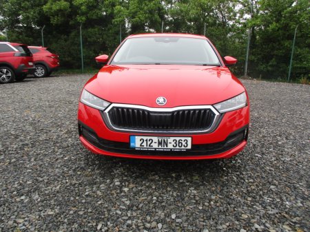 2021 Skoda Octavia - photo 5