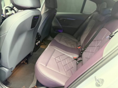 2025 BMW 5-Series - photo 17