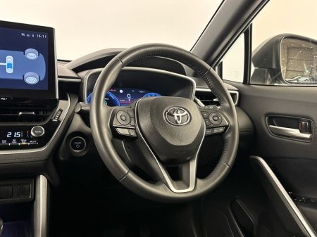 2023 Toyota Corolla Cross - photo 9
