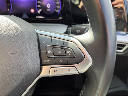 2020 Volkswagen Golf - photo 24