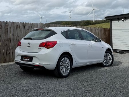 2015 Opel Astra - photo 10