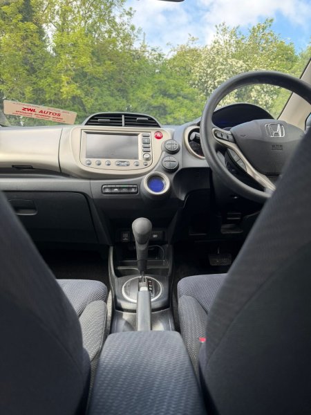 2011 Honda Fit - photo 13