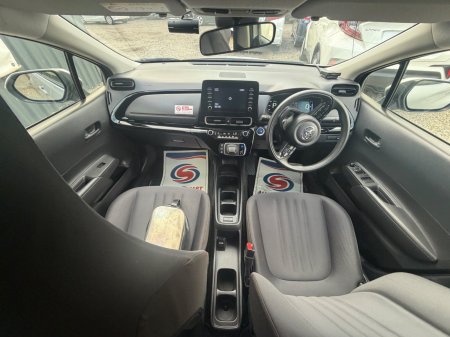 2022 Toyota Aqua - photo 12