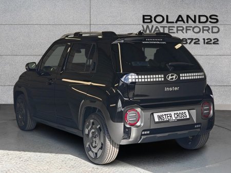 2026 Hyundai INSTER Cross - photo 2