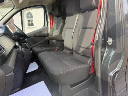 2022 Renault Trafic - photo 15