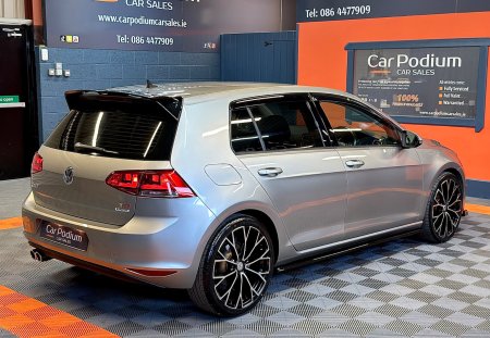 2015 Volkswagen Golf - photo 3