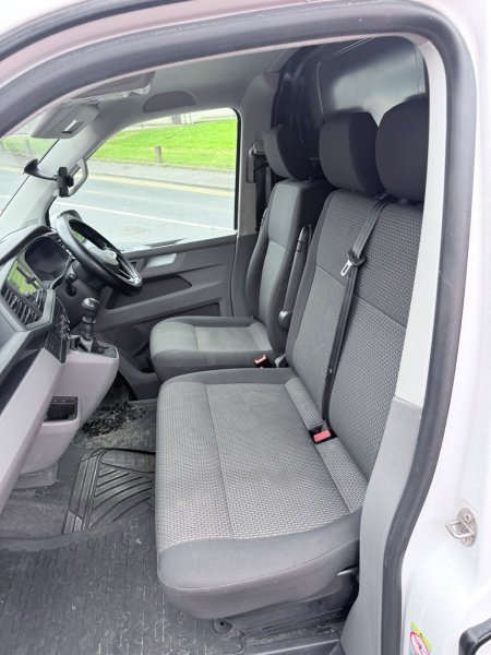 2023 Volkswagen Transporter - photo 11