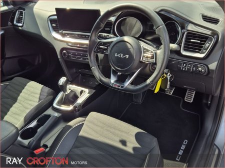 2023 Kia Ceed - photo 2
