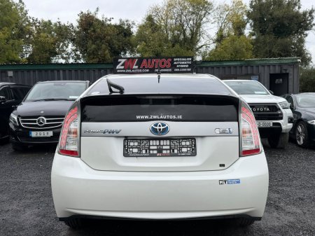 2013 Toyota Prius - photo 8