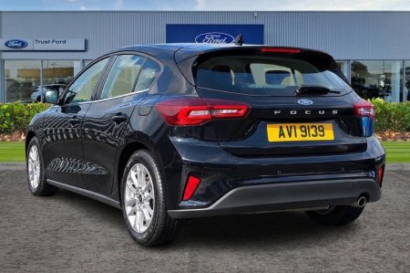 2025 Ford Focus - photo 2