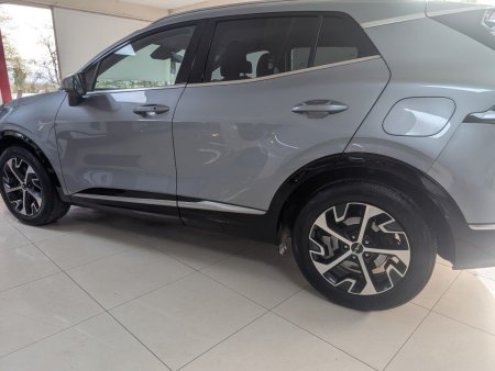 2023 Kia Sportage - photo 4