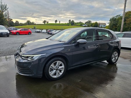 2023 Volkswagen Golf - photo 8