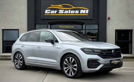 2021 Volkswagen Touareg Black Edition