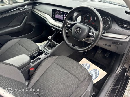 2024 Skoda Octavia - photo 10