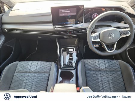 2026 Volkswagen Golf - photo 2