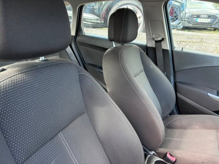 2013 Opel Astra - photo 5
