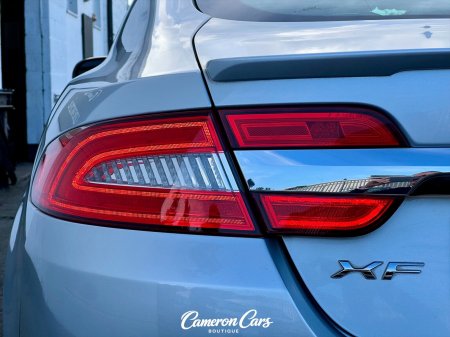 2013 Jaguar XF - photo 15