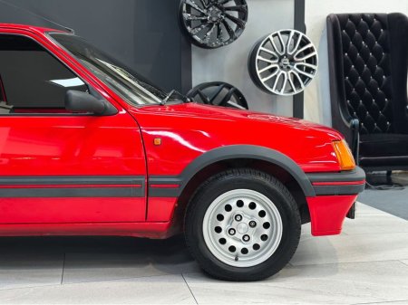 1987 Peugeot 205 1.6 GTI 3DR - photo 5