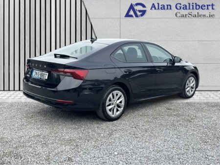 2024 Skoda Octavia - photo 8