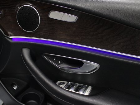 2021 Mercedes-Benz E-Class - photo 22
