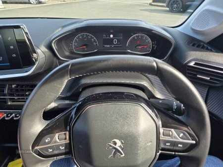 2022 Peugeot 208 - photo 11