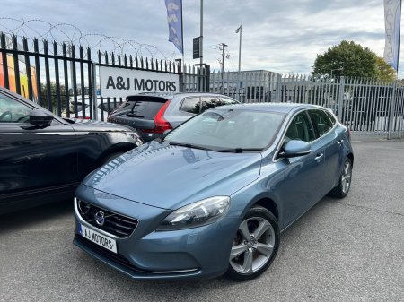 2015 Volvo V40