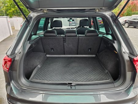 2017 Volkswagen Tiguan - photo 26