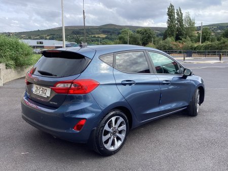 2021 Ford Fiesta - photo 4