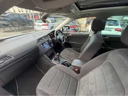 2018 Volkswagen Tiguan - photo 29