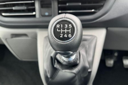 2026 Ford Transit Custom - photo 27