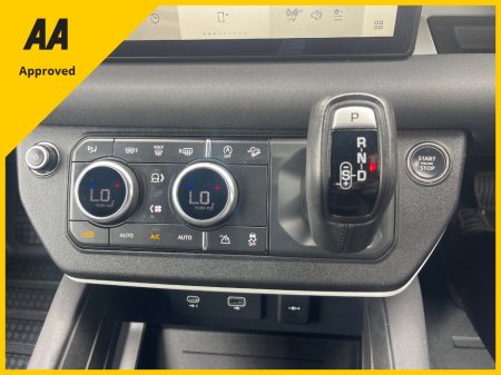 2023 Land Rover Defender - photo 8