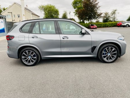 2025 BMW X5 - photo 4