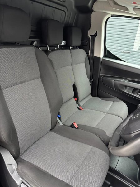 2023 Peugeot Partner - photo 18